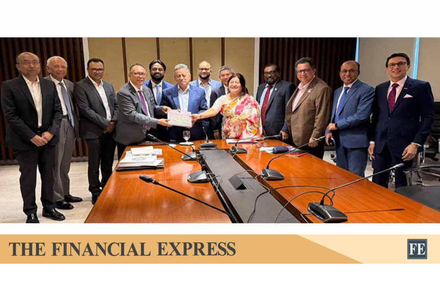 FICCI seeks business-friendly policy environment to boost investment