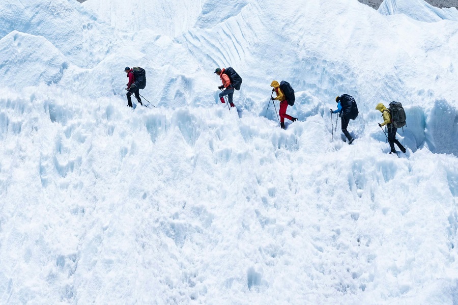 Representational image