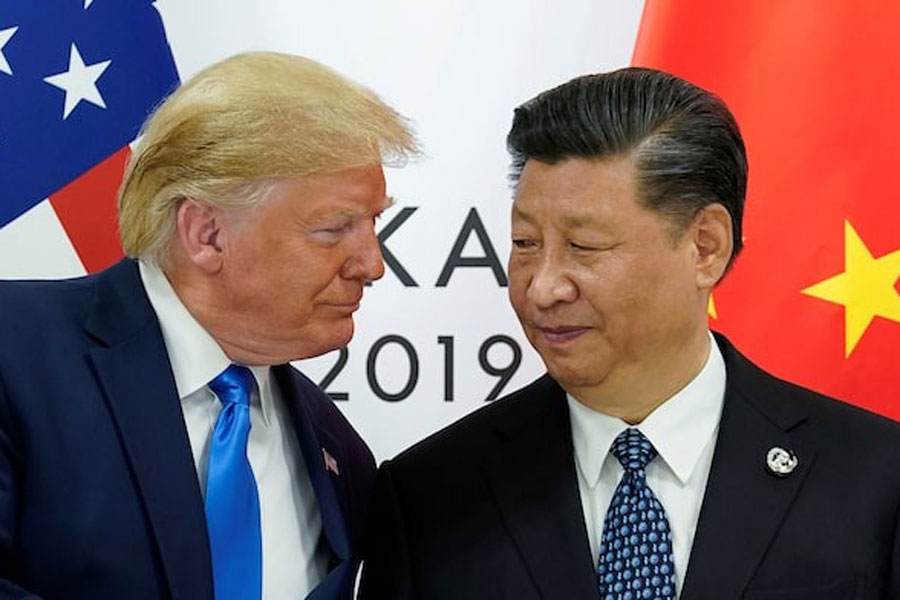 US President Donald Trump meets with China's President Xi Jinping at the start of their bilateral meeting at the G20 leaders summit in Osaka, Japan, June 29, 2019.