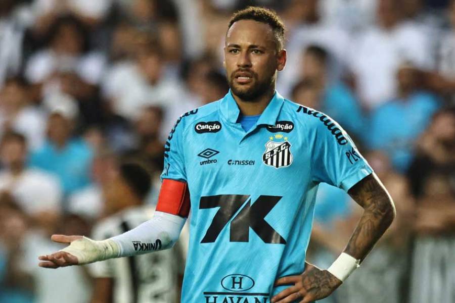Brasileiro Championship - Santos v Botafogo - Estadio Urbano Caldeira, Santos, Brazil - June 1, 2025 Santos’ Neymar