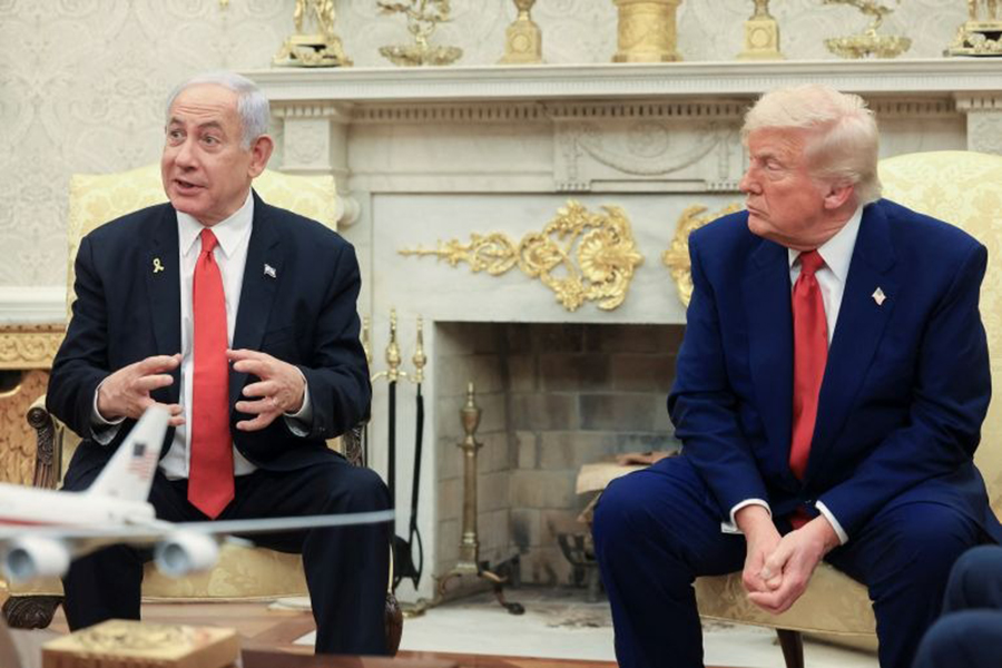 Israeli Prime Minister Benjamin Netanyahu and US President Donald Trump in the Oval Office at the White House — Reuters/File