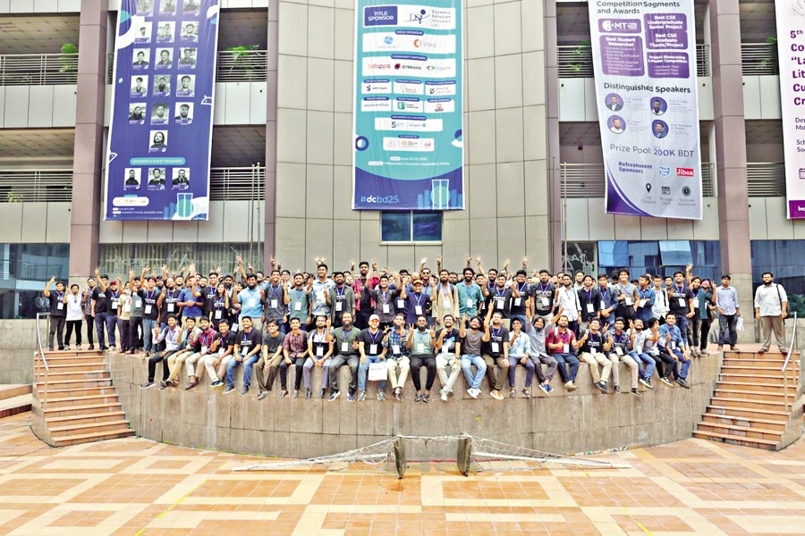 The attendees of the event ‘Droidcon Bangladesh 2025’ held in Dhaka recently in one frame