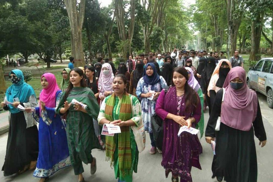 Students of Rajshahi University (RU) brought out a procession from the Paris Road on Sunday noon, to press for their nine-point demand for RU reforms
