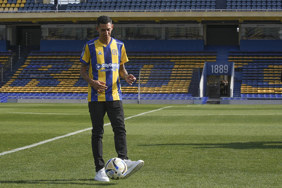 Angel Di Maria kicks the ball during his presentation ceremony as Rosario Central's new soccer player at Gigante de Arroyito stadium in Rosario, Argentina, Monday on July 7, 2025 — AP photo