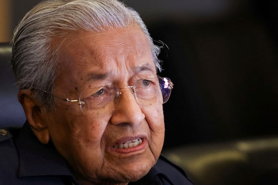 Former Malaysian Prime Minister Mahathir Mohamad holds a press conference at Putrajaya, Malaysia December 10, 2024.
