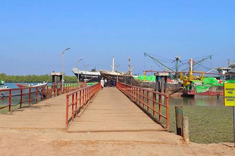 Photo shows Teknaf Land Port in Cox's Bazar, which wears a deserted look due to closure for long four months