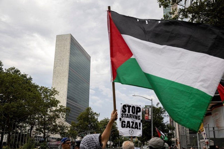 People rally in front of the United Nations headquarters during a "Stop Starving Gaza Now" protest amid the ongoing conflict between Israel and Hamas, in New York City, US on July 25, 2025 — Reuters photo