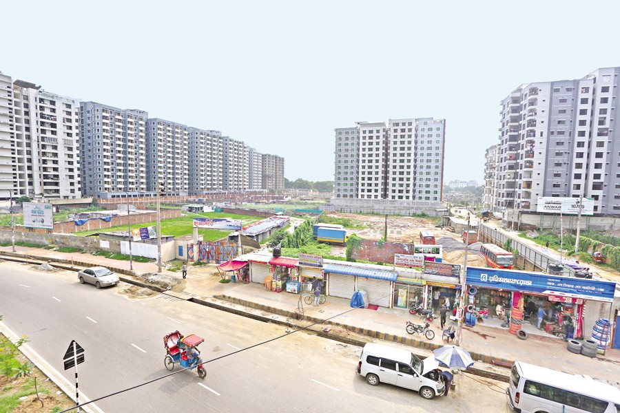 Structures being built in the vacant land seen in the picture are facing possible demolition by the National Housing Authority. The place is adjacent to Mirpur DOHS