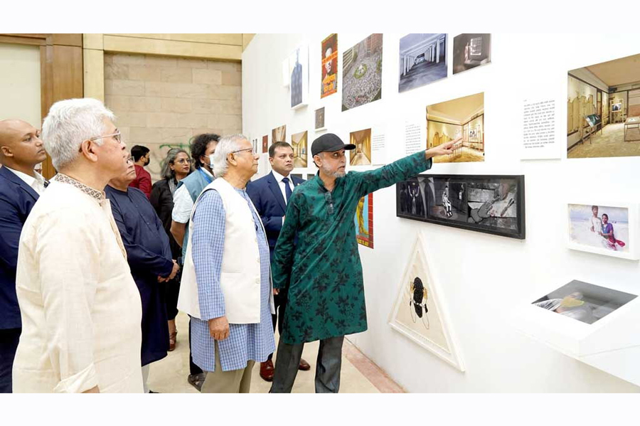 US President Donald Trump and Russia's President Vladimir Putin are seen during the G20 leaders summit in Buenos Aires, Argentina November 30, 2018.