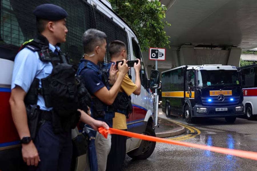A prison van believed to be carrying Jimmy Lai arrives at the West Kowloon Magistrates’ Courts building for the closing submissions in the national security collusion trial of Jimmy Lai, founder of the now-defunct pro-democracy newspaper Apple Daily, in Hong Kong, China, August 18, 2025.