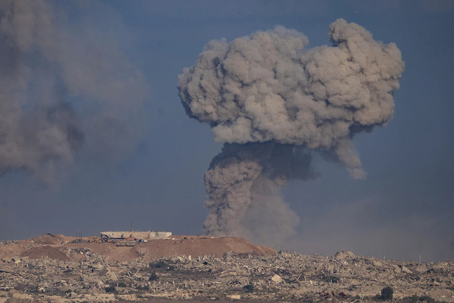 Smoke rises to the sky following an Israeli military strike in the northern Gaza Strip, as seen from southern Israel on Sunday, August 31, 2025 — AP photo