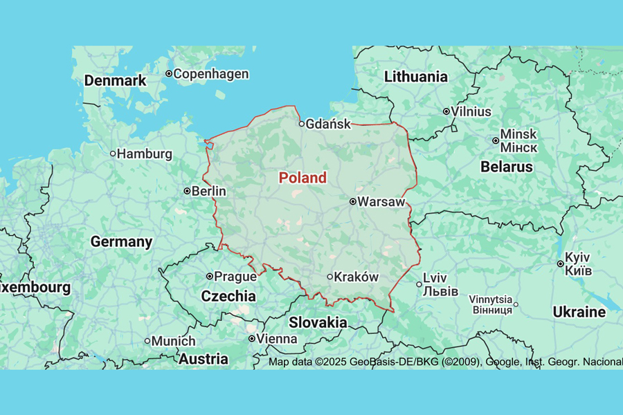 A police officer stands below as firefighters work on the destroyed roof of a house, after Russian drones violated Polish airspace during an attack on Ukraine, with some being shot down by Poland with the backing from its NATO allies, in Wyryki, Lublin Voivodeship, Poland, September 10, 2025. REUTERS/Kacper Pempel/Files