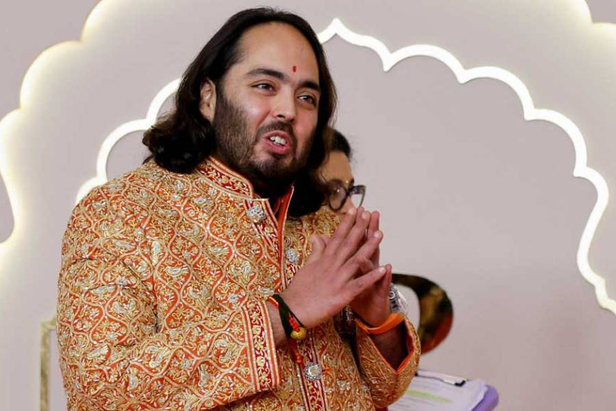 Groom Anant Ambani gestures on the day of his wedding with Radhika Merchant in Mumbai, India, Jul 12, 2024.