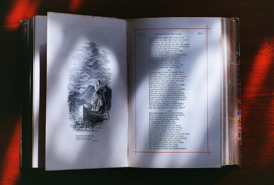 Representational image