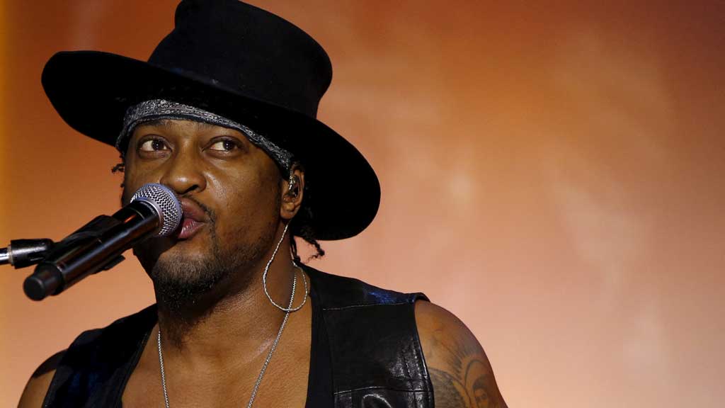 Recording artist D'Angelo performs during a Spotify press event in New York May 20, 2015. REUTERS/Shannon Stapleton/File Photo