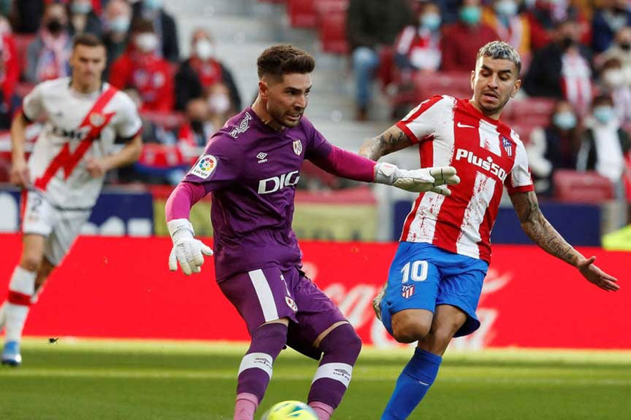 LaLiga - Atletico Madrid v Rayo Vallecano - Wanda Metropolitano, Madrid, Spain - Jan 2, 2022 Luca Zidane playing for Rayo Vallecano against Atletico Madrid REUTERS/Susana Vera