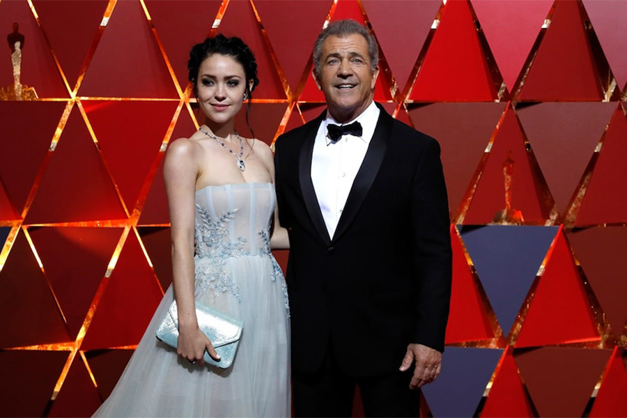 Actor Mel Gibson and girlfriend Rosalind Ross are seen on the red carpet at the 89th Academy Awards in Hollywood, California, US on February 26, 2017 — Reuters/File