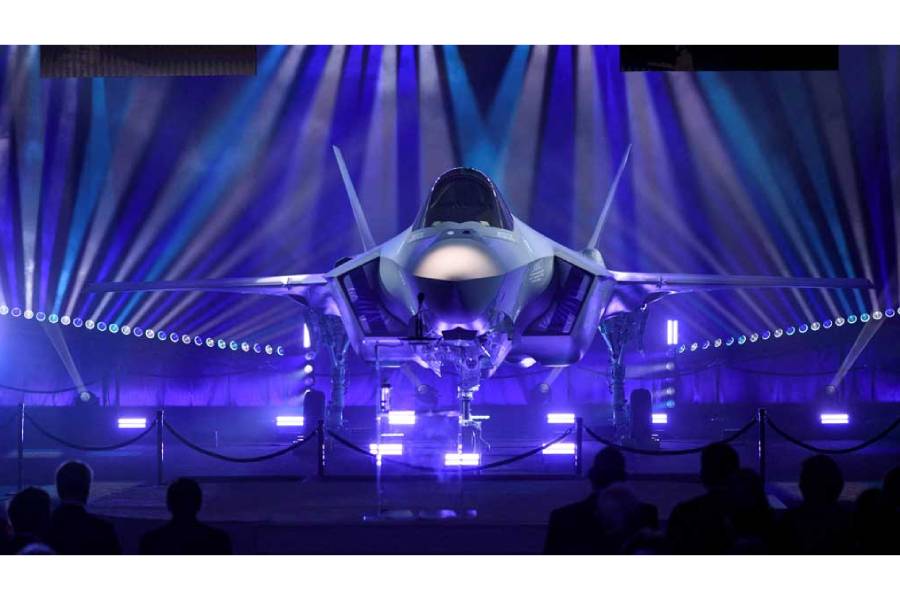 Unveiling of the new F-35 during a rollout ceremony of F-35 fighter jets ordered by Finland at the Lockheed Martin Aeronautics facility in Fort Worth, Texas, US Dec 16, 2025.