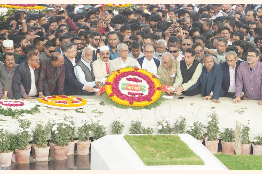 The leaders and activists of BNP and its front organisations paid homage to the party's founder and former president Ziaur Rahman by placing wreaths and offering prayers at his grave in the capital's Sher-e-Bangla Nagar area on Monday on the occasion of his 90th birth anniversary. — FE Photo