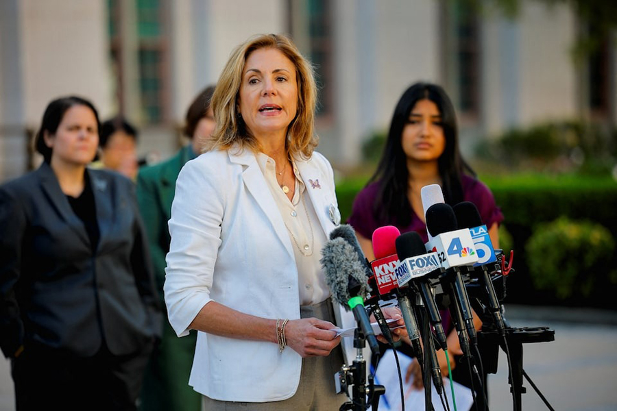 Julianna Arnold, who founded the nonprofit Parents RISE after her daughter Koko died at the age of 17 in 2022, speaks to the media outside the courthouse on the day plaintiff Kaley G.M. takes the stand at a trial in a key test case accusing Meta and Google's YouTube of harming children's mental health through addictive social media platforms, in Los Angeles, California, US on February 25, 2026 — Reuters photo
