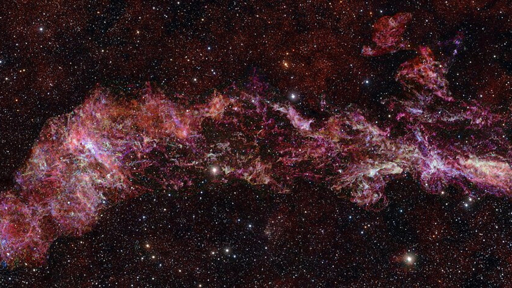 View of the complex distribution of molecular gas in the Central Molecular Zone of the Milky Way. Photo: Reuters