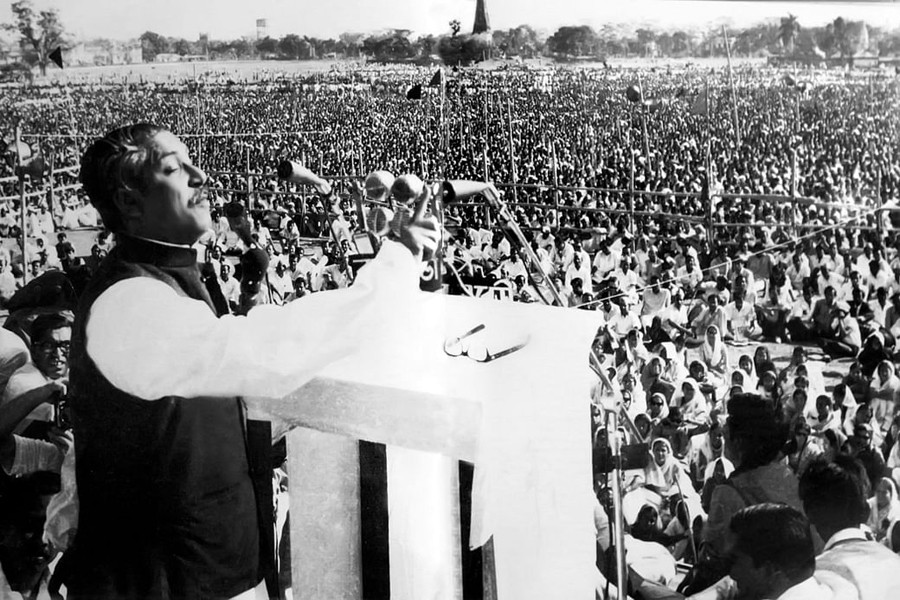 Bangabandhu Sheikh Mujibur Rahman during his historic 7 March speech. —Photo: Collected