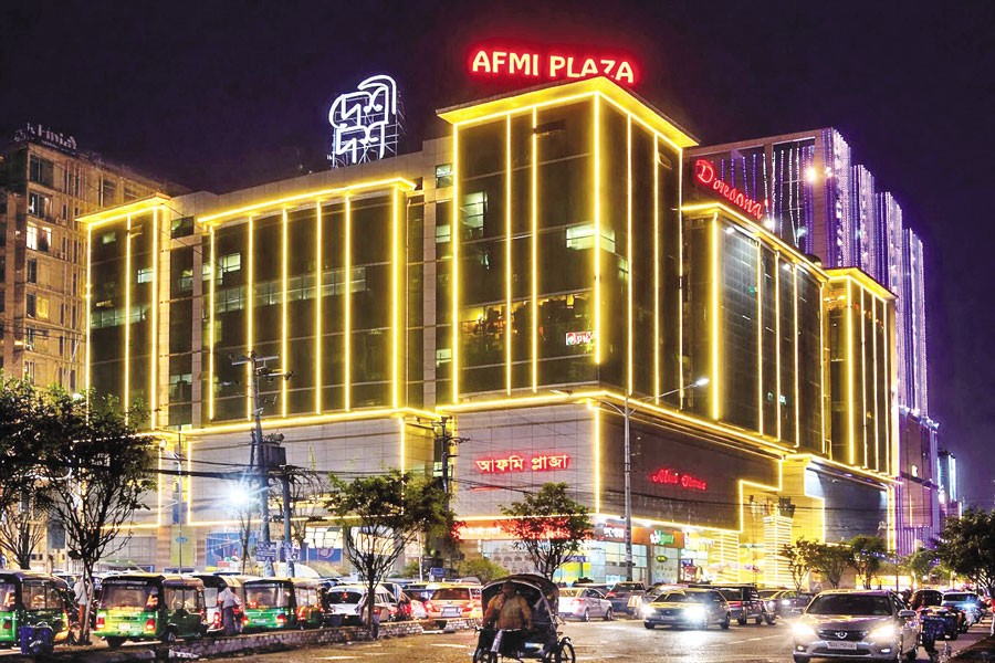 Decorative lights draw in Eid shoppers at a mall in the port city of Chattogram — FE Photo