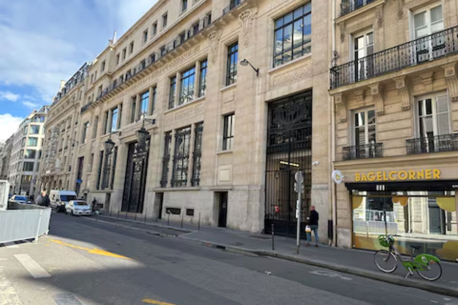 Facade of the building housing Bank of America’s offices, after French anti-terrorism prosecutors opened an investigation into a suspected attack on the premises in Paris, France, March 28, 2026.