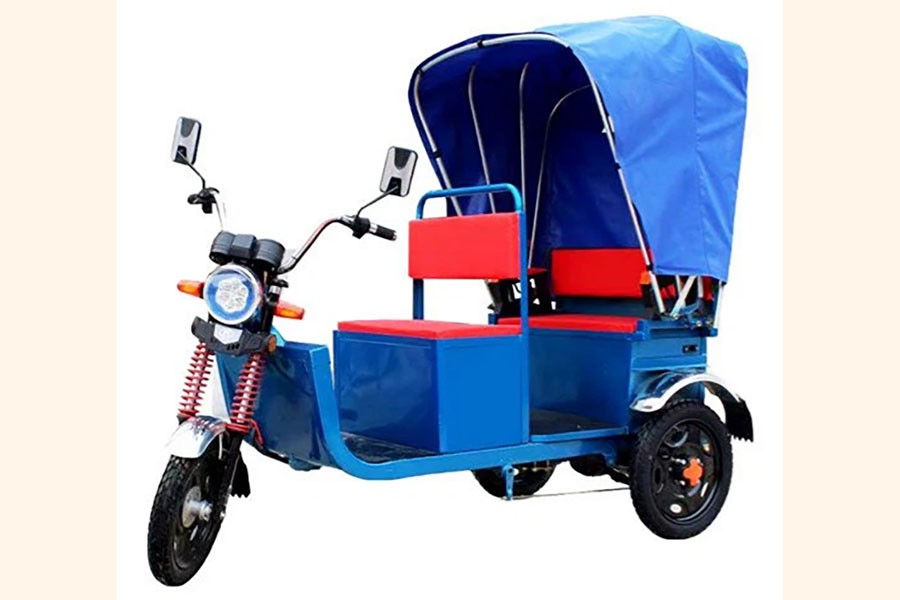 Dhaka e-rickshaws at a crossroads: Balancing mobility, health and livelihoods