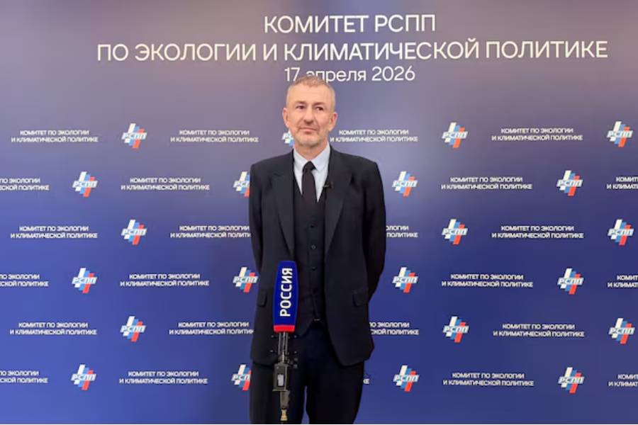 Billionaire and founder of fertilizer producer EuroChem Andrei Melnichenko speaks with journalists during a meeting of the Committee on Ecology and Climate Policy of the Russian Union of Industrialists and Entrepreneurs in Moscow, Russia, April 17, 2026.
