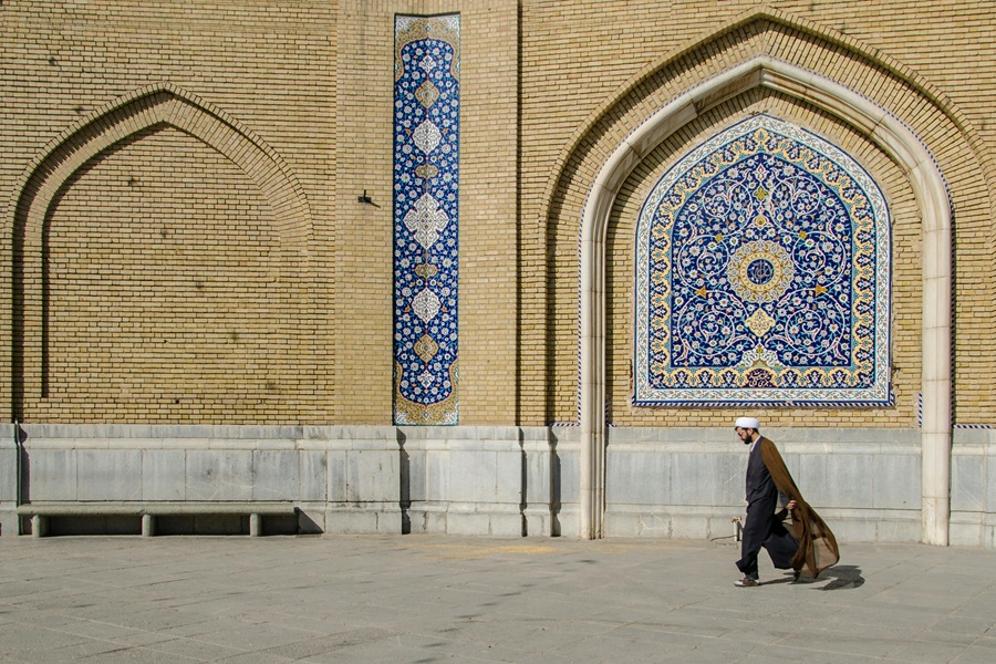 Representational image