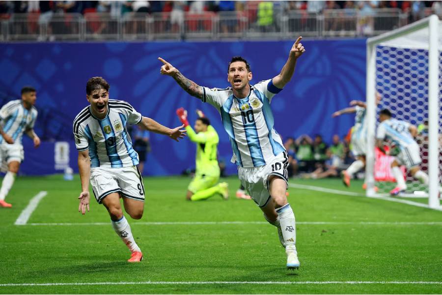Soccer Football - FIFA World Cup 2026 - Round of 16 - Argentina v Egypt - Atlanta Stadium, Atlanta, Georgia, U.S. - July 7, 2026 Argentina's Lionel Messi celebrates scoring their second goal REUTERS/Carlos Barria