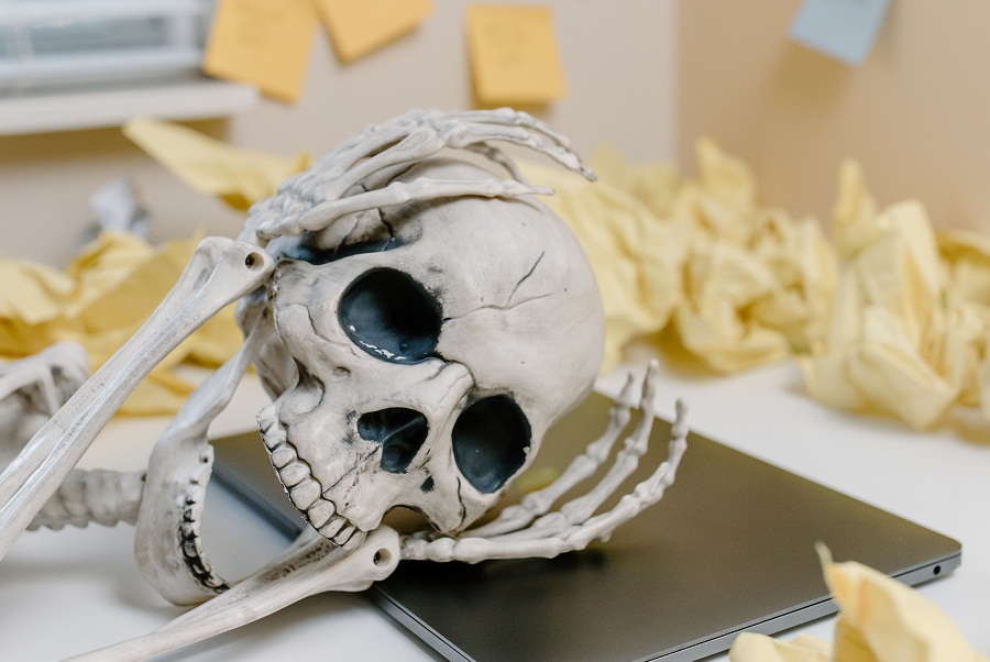 How Gen Z’s ‘All-or-Nothing’ trap is fueling procrastination How Gen Z’s ‘All-or-Nothing’ trap is fueling procrastination