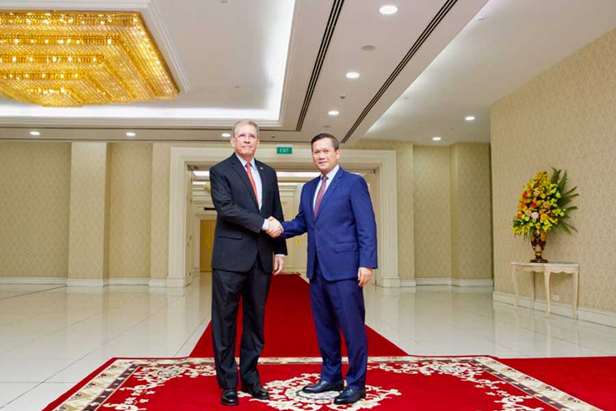 US Ambassador to Cambodia W. Patrick Murphy and Cambodian Prime Minister Hun Manet shaking hands during a meeting at the Office of the Prime Minister of Cambodia in Phnom Penh on Wednesday –US embassy photo
