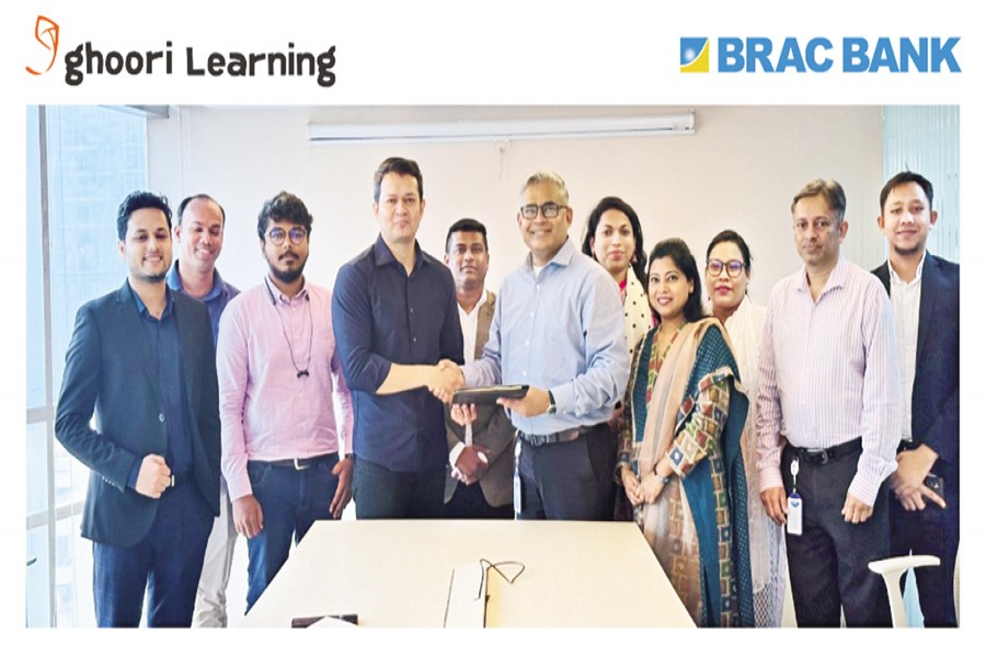 BRAC Bank has integrated Ghoori Learning skill courses in its e-learning platform- ALO. The partnership signing ceremony was held at BRAC Bank's head office in the capital on Tuesday. The ceremony was attended by Akhteruddin Mahmood, head of Human Resources; and Umme Salma, head of Learning and Development, BRAC Bank; and Ashiqur Rahman Rean, chief growth officer, Ghoori Learning, and other officials of both organisations.