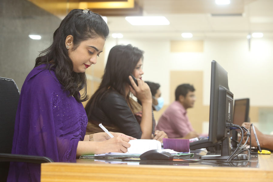 Women's participation in different jobs are growing in Bangladesh —FE File Photo