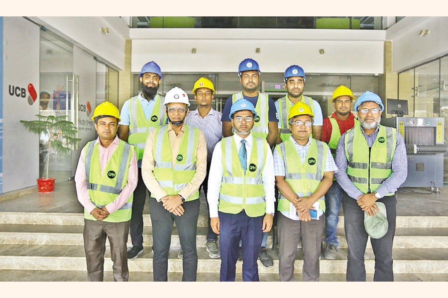 At the installation ceremony, GPH Executive Director for Finance and Business Development Kamrul Islam, Chief Operating Officer T Mohan Babu, BUET Department of EEE Professor Dr. Md Ziaur Rahman Khan, United International University Director of Centre for Energy Research Shahriar Ahmed Chowdhury and GPH Renewable Energy Limited Project Director Mosiur Rahman were present.