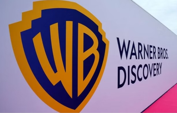 The Warner Bros logo is seen during the Cannes Lions International Festival of Creativity in Cannes, France, Jun 22, 2022. REUTERS
