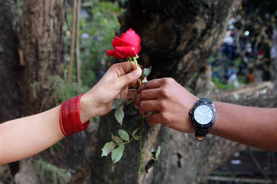 Representational image