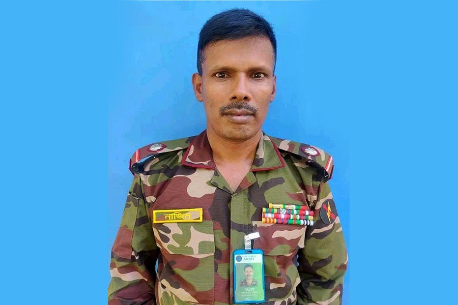 Nazim Uddin, Master Warrant Officer of Bangladesh Army -ISPR Photo
