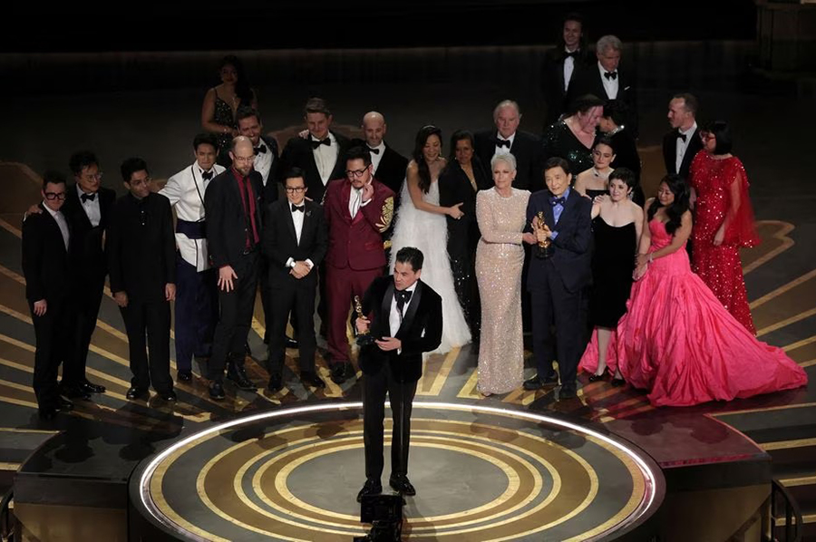 Daniel Kwan, Daniel Scheinert and Jonathan Wang win the Oscar for Best Picture for "Everything Everywhere All at Once" during the Oscars show at the 95th Academy Awards in Hollywood, Los Angeles, California, US on March 12, 2023 — Reuters photo