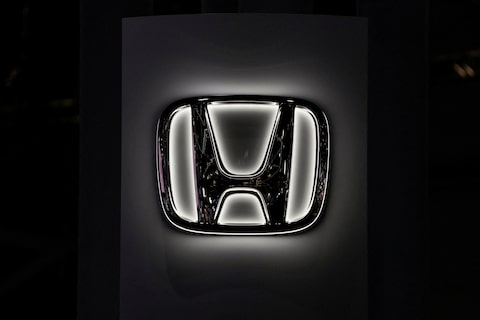 A Honda logo is seen during the New York International Auto Show, in Manhattan, New York City, U.S., April 5, 2023. REUTERS/David 'Dee' Delgado/File Photo