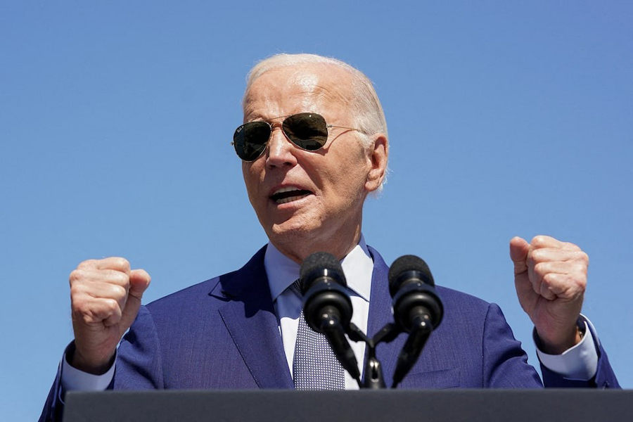 US President Joe Biden speaks, as he announces a preliminary agreement with Intel for a major CHIPS and Science Act award, during a visit to the Intel Ocotillo Campus, in Chandler, Arizona, US, March 20, 2024.