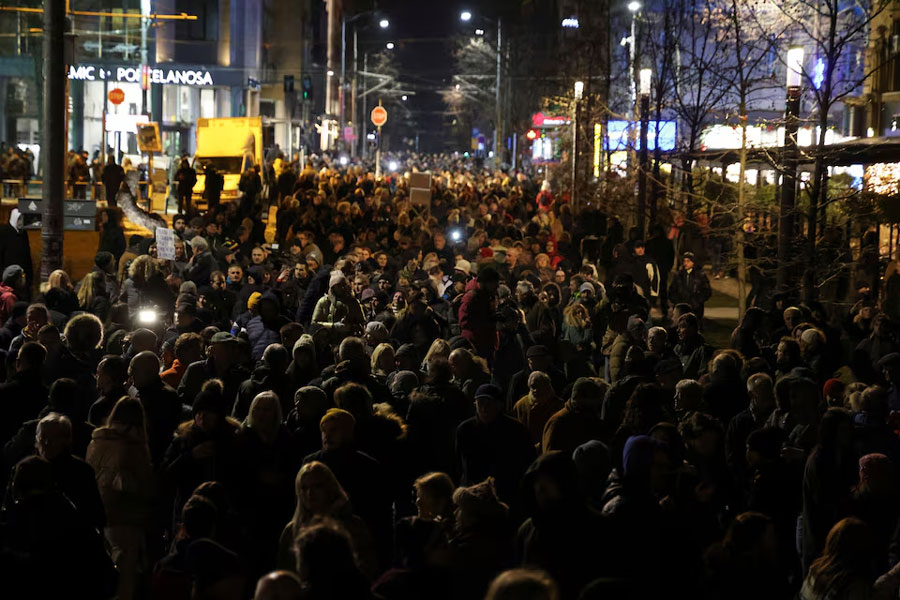 Supporters of the opposition 'Serbia Against Violence' (SPN) coalition gather in front of St. Marko church to light up candles on the anniversary of the murder of Oliver Ivanovic, Kosovo Serb moderate politician, after the SPN alleged major election law violations in the Belgrade city and parliament races, in Belgrade, Serbia January 16, 2024.