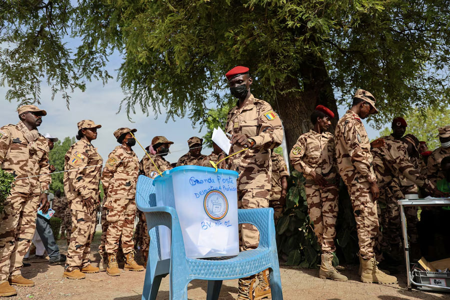 Chadian soldiers cast early votes in the presidential election scheduled for May 6 in N’djamena, Chad, May 5, 2024.