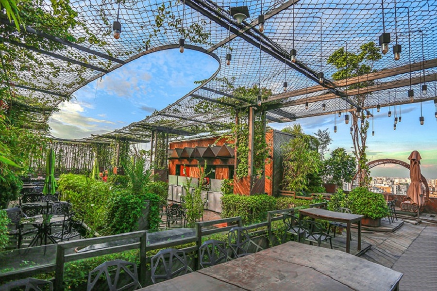 Representational image