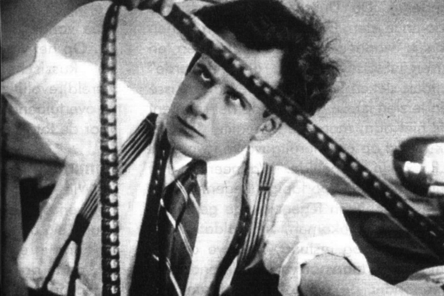 Representational image