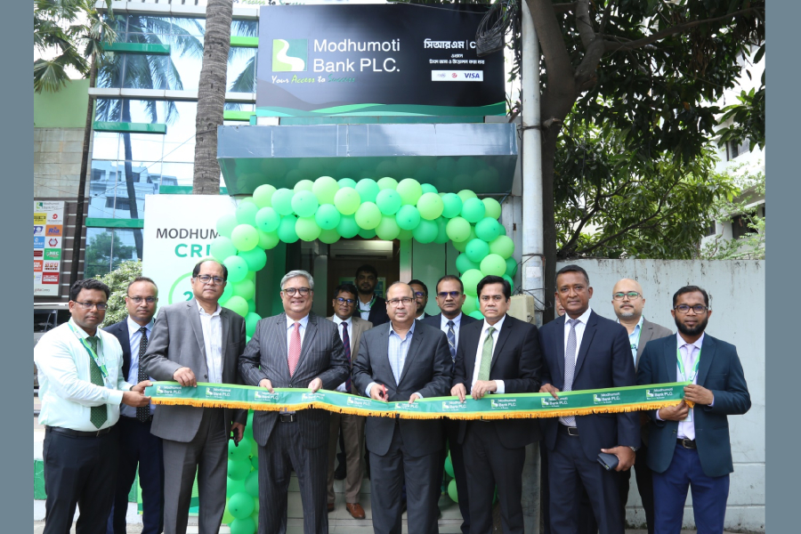 The FE - Modhumoti Bank inaugurates Cash Recycler Machine at Gulshan branch