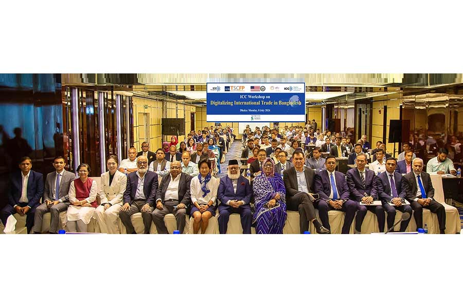 State Minister for Finance Ms. Waseqa Ayesha Khan (6th from right), ICC Bangladesh President Mr. Mahbubur Rahman (7th from right), Vice President Mr. Naser Ezaz Bijoy, Banking Commission Chair Mr. Muhammad A. (Rumee) Ali, Regional Head of ITFC-IDB Mr. Iftekhar Alam, UN-ESCAP Director Dr. (Ms.) Rupa Chanda, ADB Country Director Mr. Edimon Ginting, DSI-ICC MD Ms. Pamela Mar and ICCB Secretary General Ataur Rahman posing for a photograph during long workshop on Digitalizing International Trade (DSI) in Bangladesh recently –Press Release