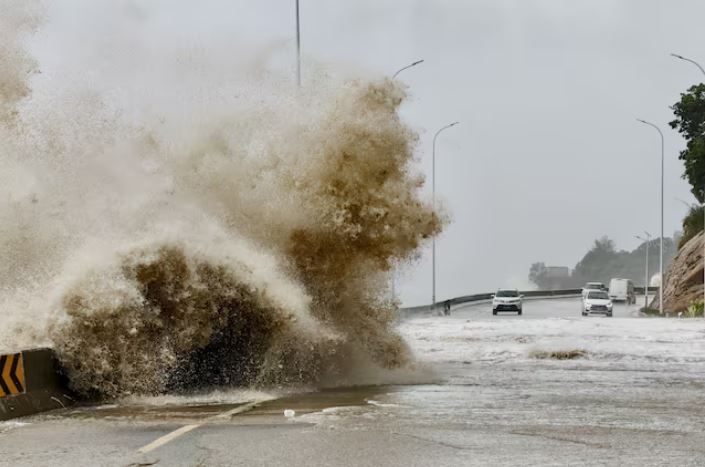 Waves crash on the coast of Sansha town as Typhoon Gaemi approaches, in Ningde, Fujian province, China July 25, 2024. cnsphoto via REUTERS/File Photo